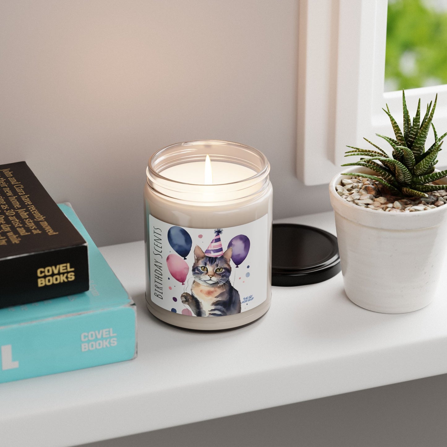 Playful Cat Birthday Candle, Perfect Gift for Pet Lovers, Cozy Home Decor, Cat Lover's Gift, Balloon-Themed Scented Candle